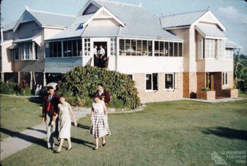 Junior farmers seminar at Condy Park, Pialba, c1960