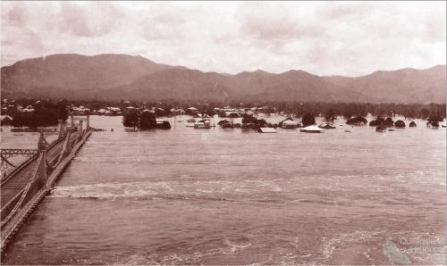 Fitzroy River, Rockhampton in flood 1918