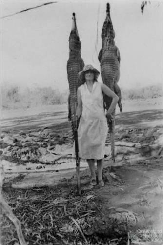 Dulcie Campbell, crocodile hunter, North Queensland, c1950