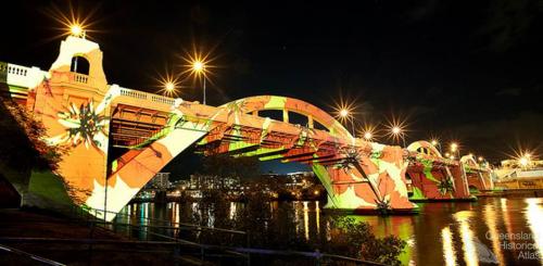 Ian de Gruchy, 'Connecting Brisbane' for the William Jolly Bridge Creative Lighting Project, 2012