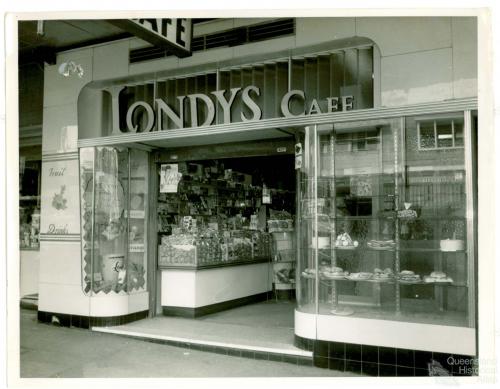 Shopfront Londys cafe, Toowoomba, 1962