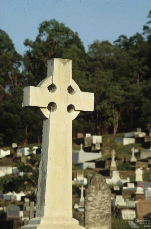 Toowong Cemetery, 1991