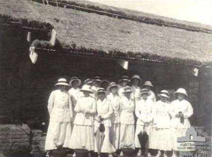 Queensland and Victorian nurses at Poona, India, 1918