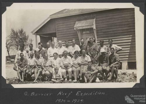 Scientific expedition members, Low Isles, 1928-29