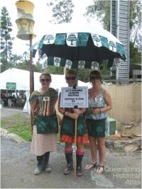 Woodford Folk Festival fashions, 2009