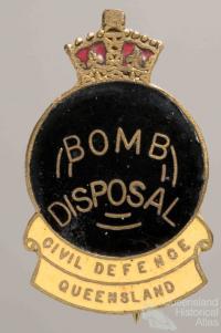 Civil Defence badge, Bomb Disposal