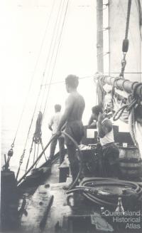 Pearl diving deckhands, c1950