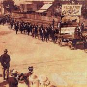 Eight Hour Day procession, Rockhampton, c1913