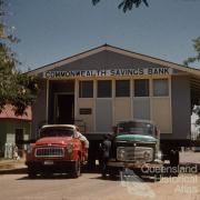 Moving the Commonwealth Savings Bank, Barcaldine 1961