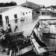 Submerged home at Yeronga, 1974