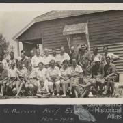 Scientific expedition members, Low Isles, 1928-29